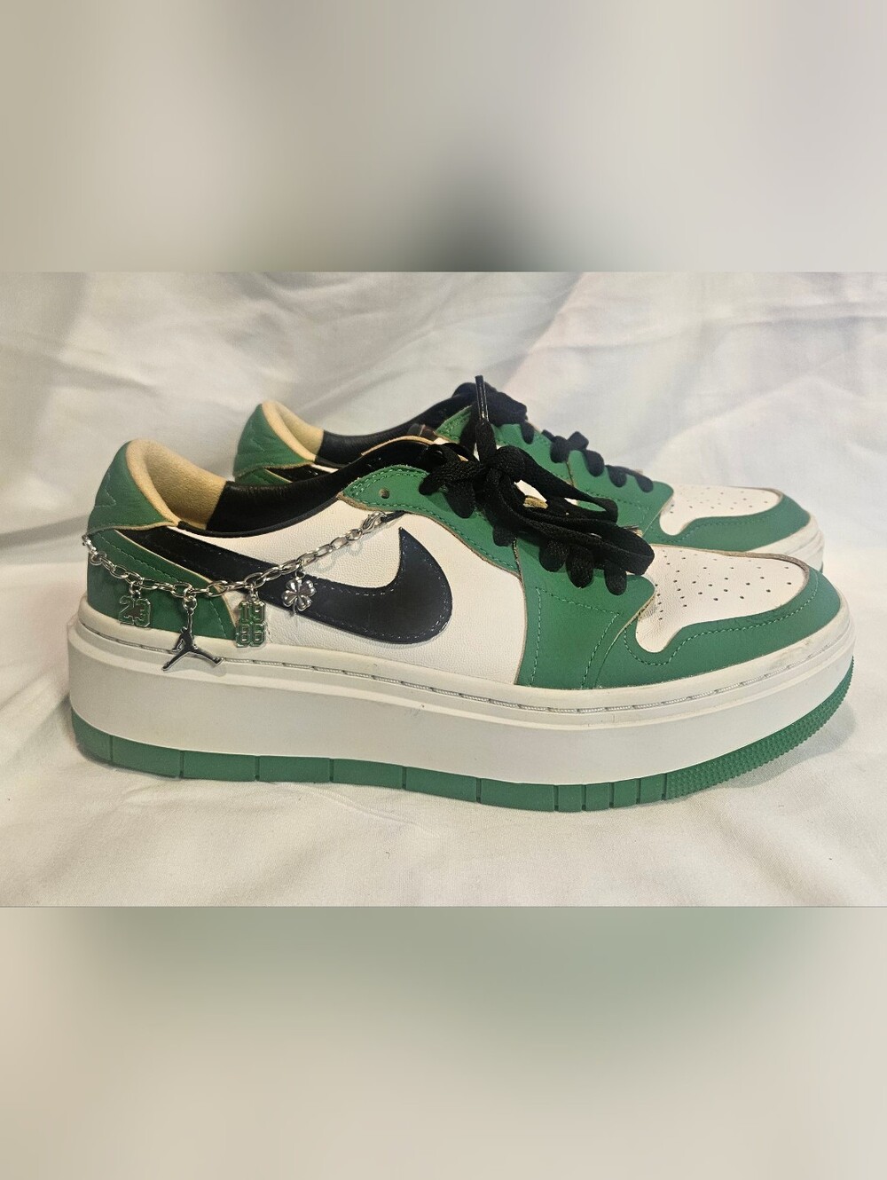 Air Jordan 1 Elevate Low SE "Lucky Green" Womens Size 10.5
